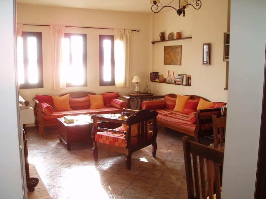 Villa With Breathtaking Views And Private Beach Agios Dimitrios  Extérieur photo